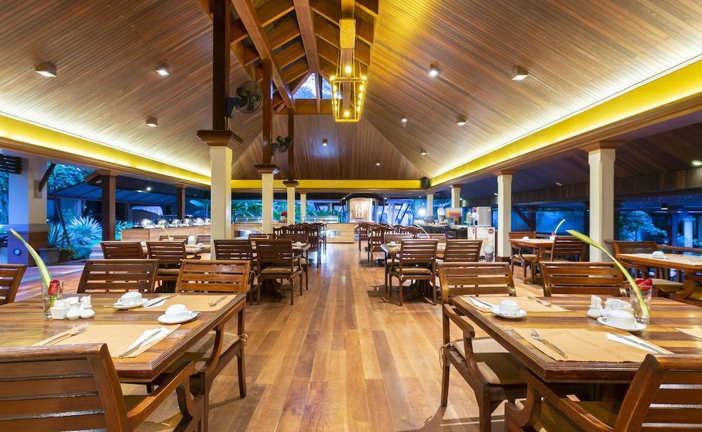 Khaolak Bayfront Resort Takuapa Exterior foto